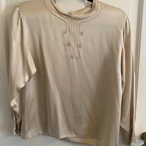 Vintage Mary Ann Restivo 100% silk champagne blouse with buttons size 4
